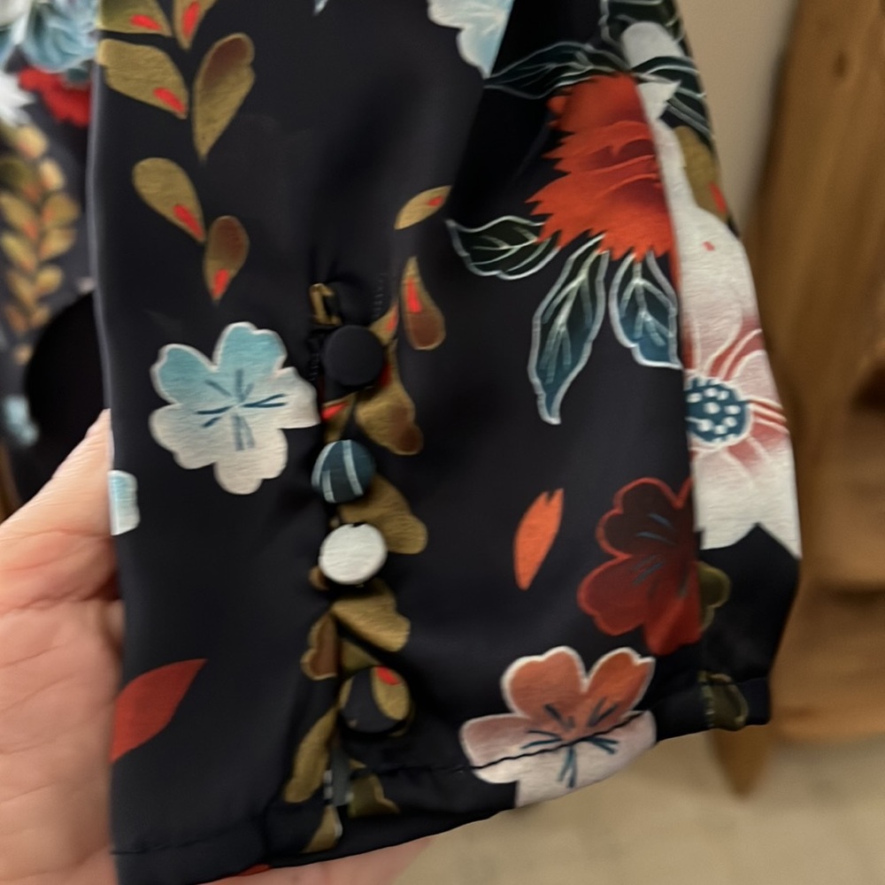 ZARA floral deep plunge bodysuit - Picture 5 of 10